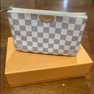 Louis Vuitton Double Zip Pouchette